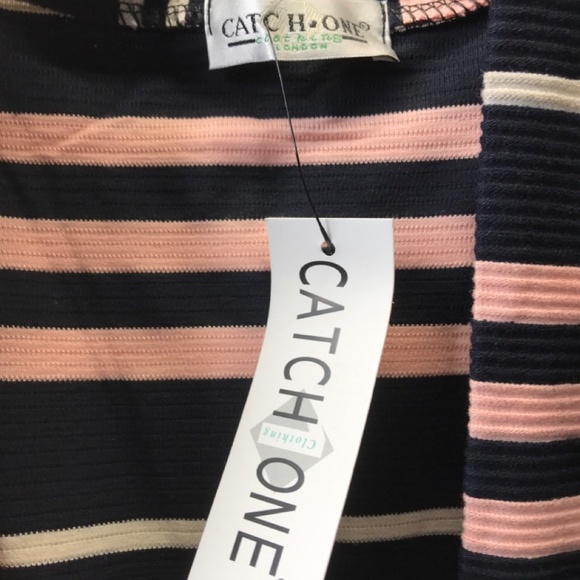 Catch One NWT Womens Robe. size 16/18 Auction is for 1 Robe. - Picture 2 of 3